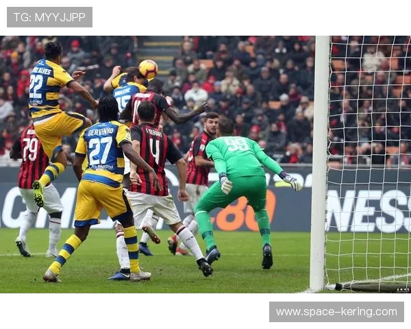 帕尔马vsAC米兰:保级队遇争冠队,残阵对决。